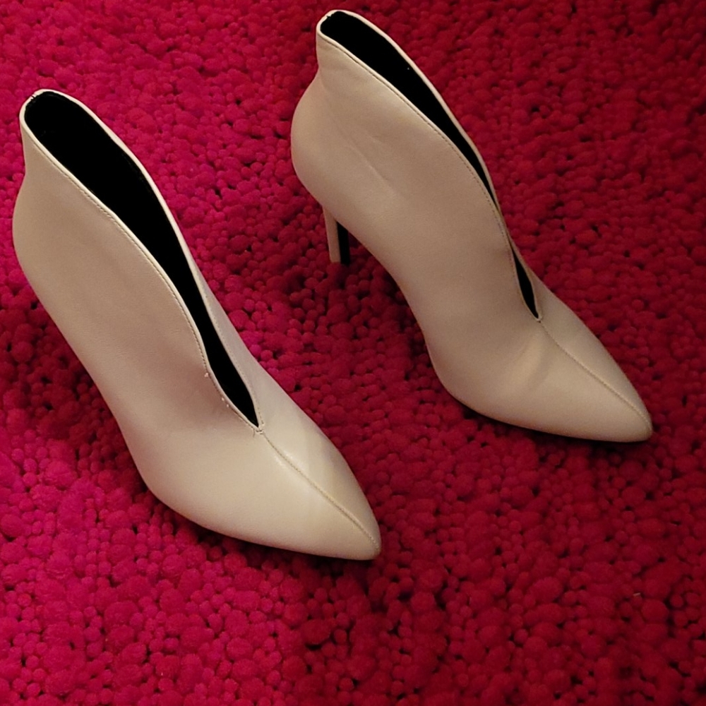 Anne Michelle booties